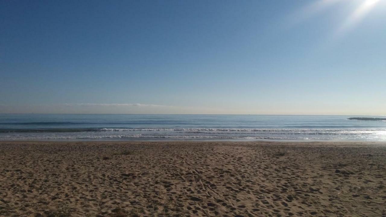 Apartamento Amplio. Vistas A La Playa Puçol Exteriör bild